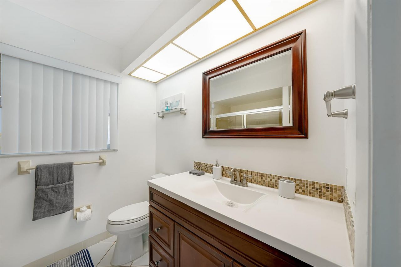 2102 NE 68th Street , Fort Lauderdale, FL 33308 Photo
