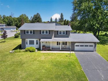 4909 Edgeworth Drive , Manlius, NY 13104