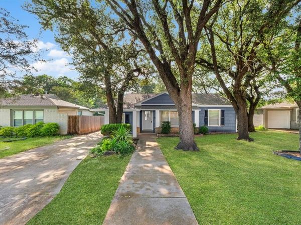 3133 Bigham Boulevard, Fort Worth, TX 76116