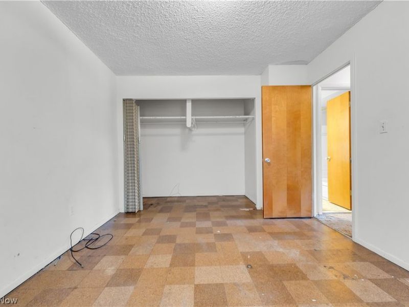 17740 Lake Shore Boulevard , Cleveland, OH 44119 Photo 15
