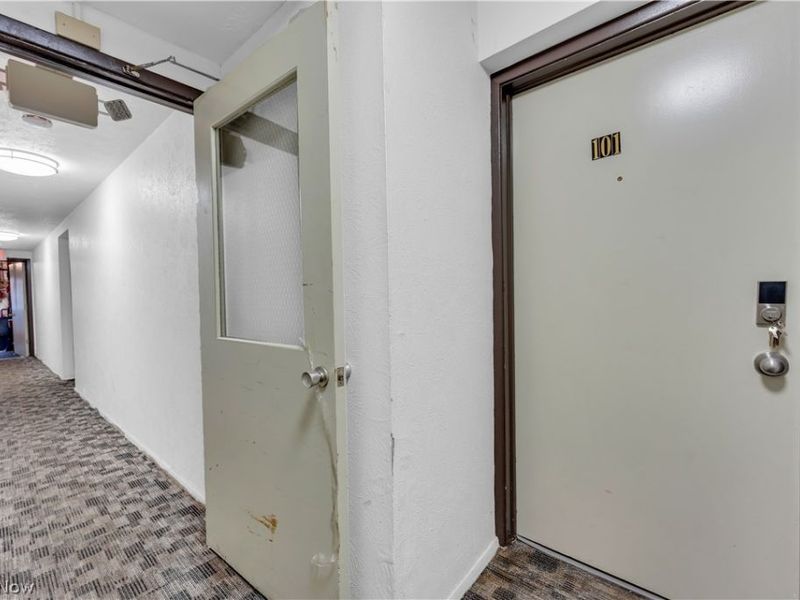 17740 Lake Shore Boulevard , Cleveland, OH 44119 Photo 19