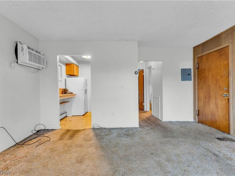 17740 Lake Shore Boulevard , Cleveland, OH 44119 Photo 23