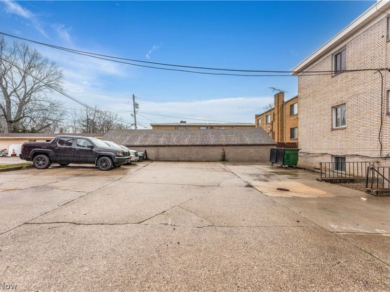 17740 Lake Shore Boulevard , Cleveland, OH 44119 Photo 37