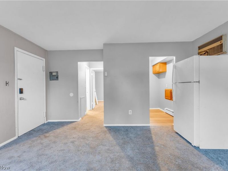17740 Lake Shore Boulevard , Cleveland, OH 44119 Photo 8