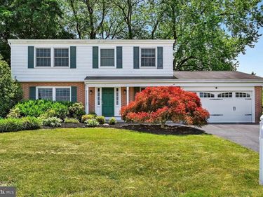 826 BLUE GRASS ROAD, LANCASTER, PA 17601