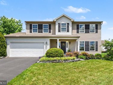 185 REGAL VIEW , CARLISLE, PA 17013