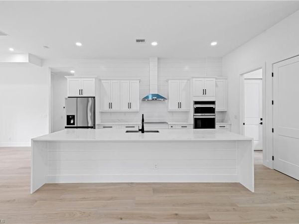 2908 58th AVE NE, NAPLES, FL 34120