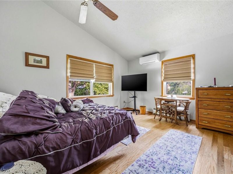 852 Englewood Road , Cleveland Heights, OH 44121 Photo 20