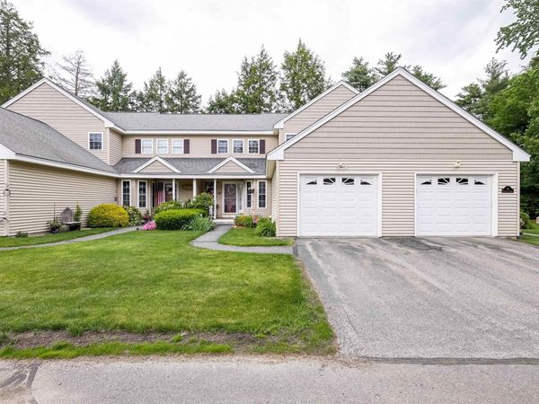 44 Penacook Terrace, Merrimack, NH 03054