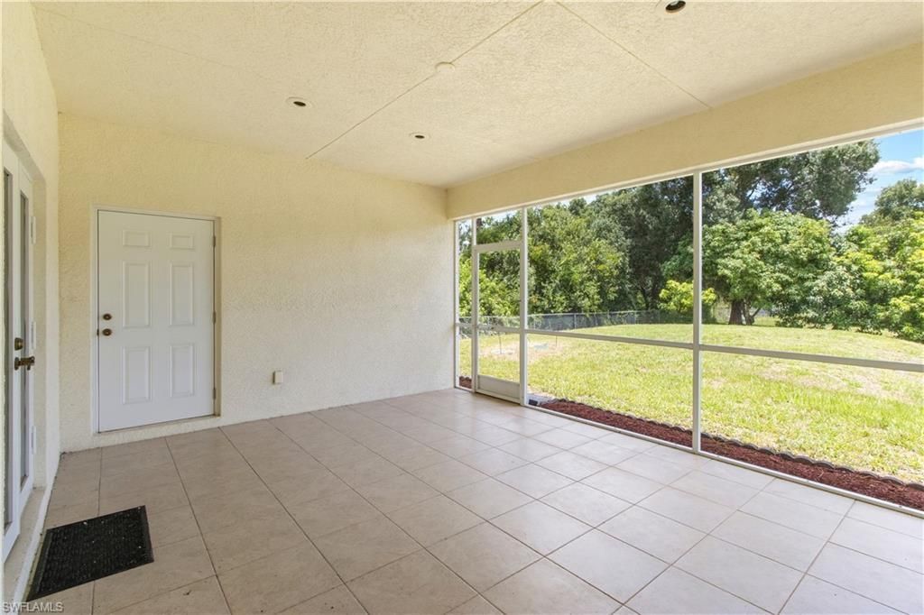 2495 62nd Ave Ne, Naples, FL 34120 Photo