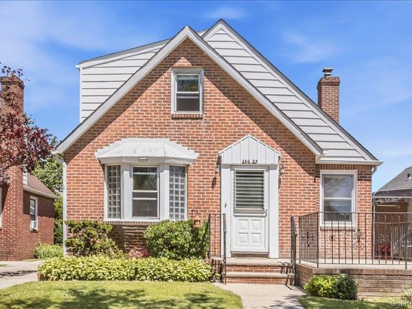 254-23 83rd Avenue , Glen Oaks, NY 11004