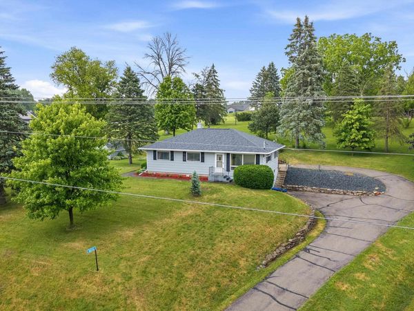 N8236 WI 33 Road, Beaver Dam, WI 53916