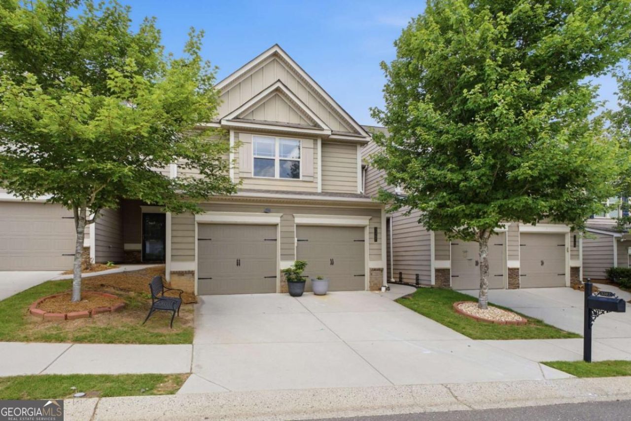 3367 Castleberry Village Circle, Cumming, GA 30040 Main Photo
