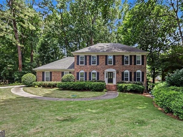 4641 Sequoia Drive SW, Lilburn, GA 30047