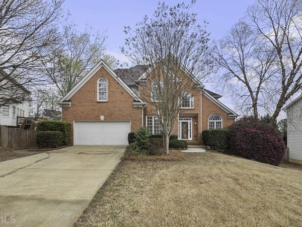 592 Kenion Forest Way, Lilburn, GA 30047