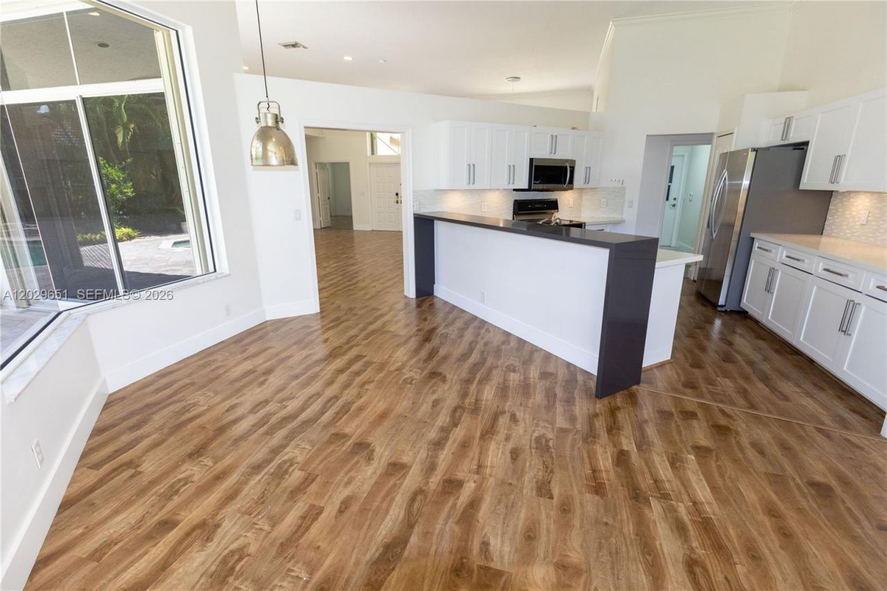 280 Landings Blvd, Unit 280, Weston, FL 33327 Photo