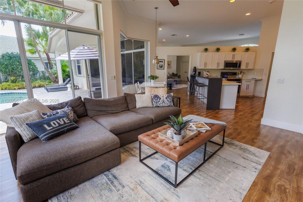 280 Landings Blvd, Unit 280, Weston, FL 33327 Photo