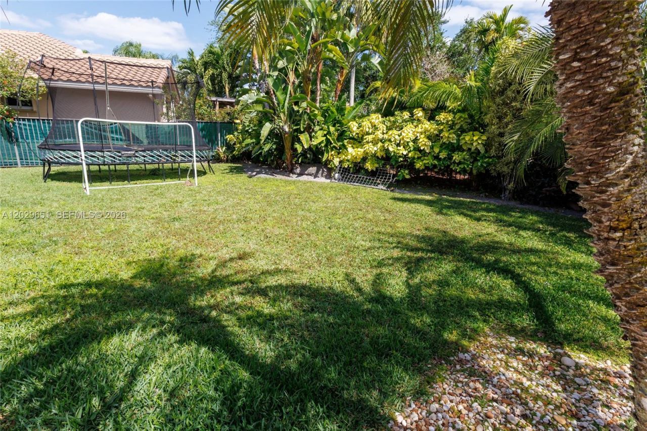280 Landings Blvd, Unit 280, Weston, FL 33327 Photo