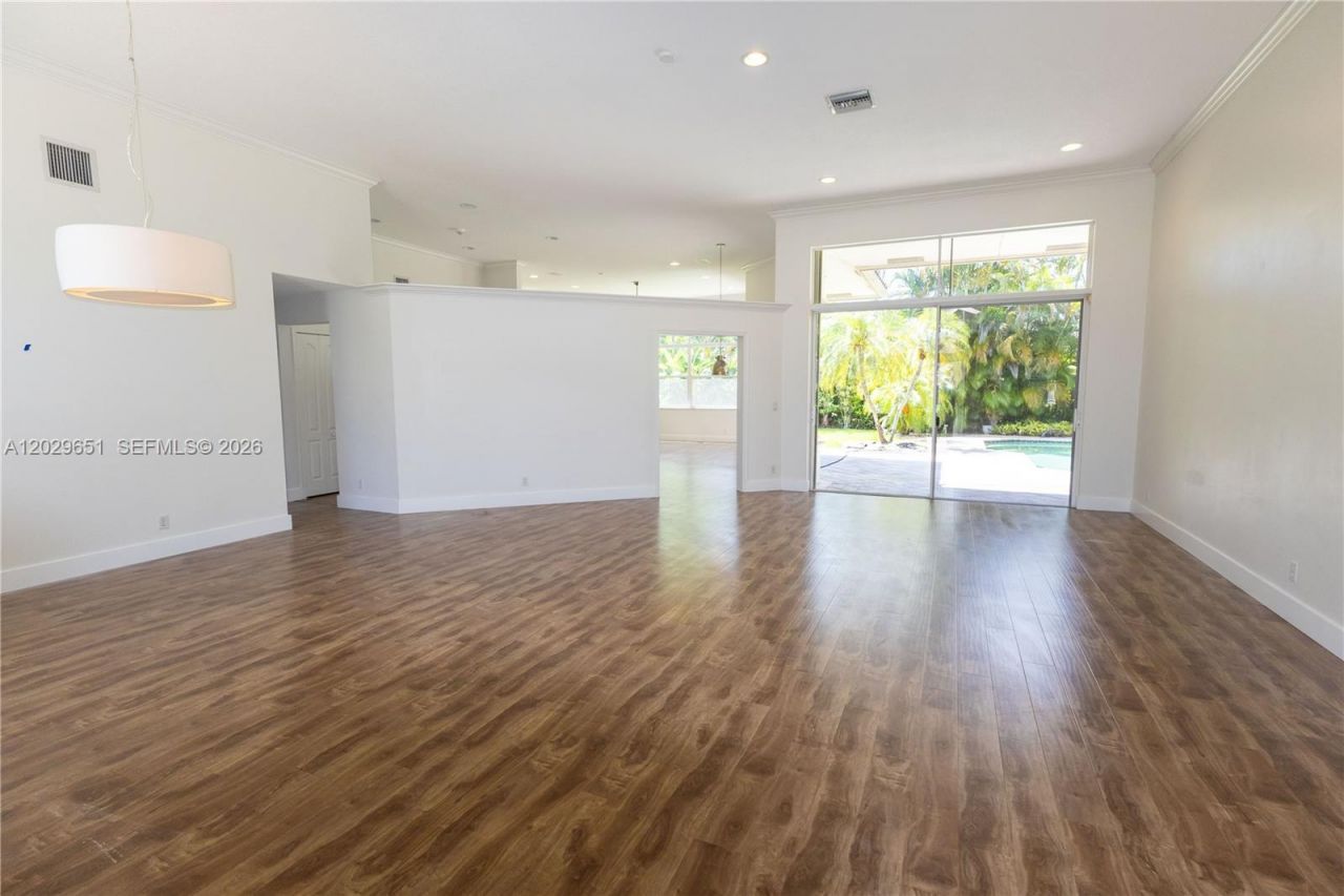 280 Landings Blvd, Unit 280, Weston, FL 33327 Photo