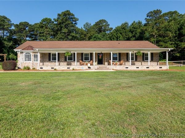 275 Stewarts Creek Drive, Raeford, NC 28376