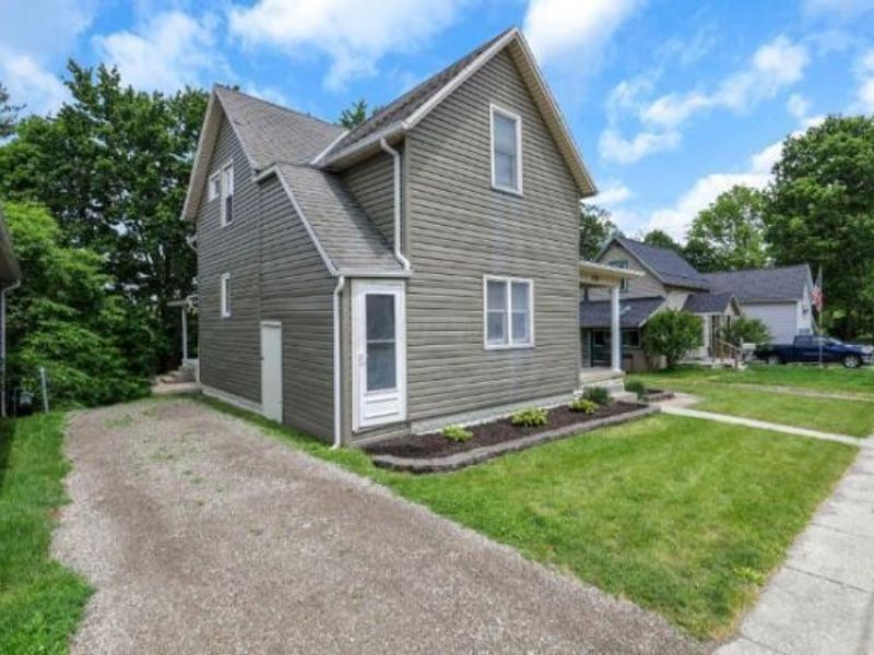 530 W 4th Street , Marysville, OH 43040 Photo 3
