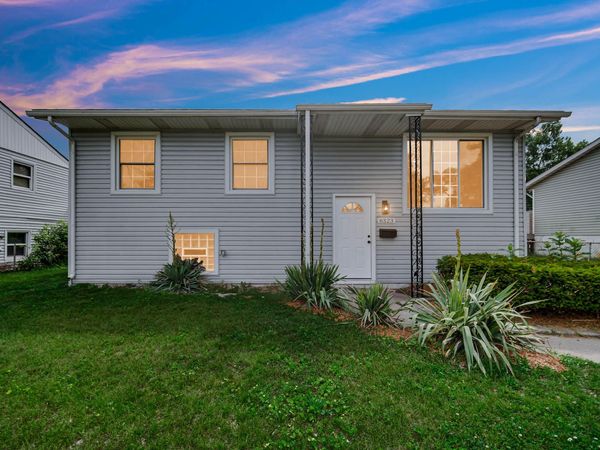 6323 Tennessee Avenue , Hammond, IN 46323