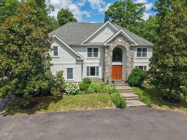 5202 CHASE LANE, MIDLAND, VA 22728