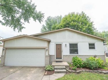 3452 Cone Avenue, Rochester Hills, MI 48309