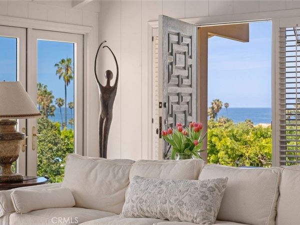 8361 Calle Del Cielo , La Jolla, CA 92037