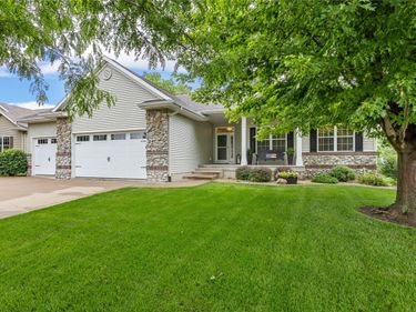 718 Palmyra Drive NE, Cedar Rapids, IA 52402