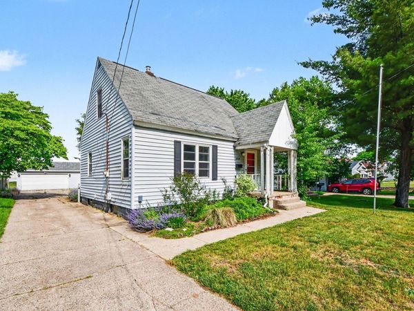 2909 Union Avenue SE, Grand Rapids, MI 49548