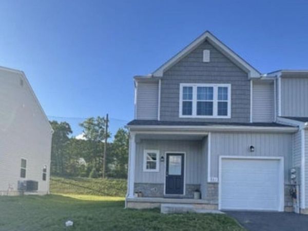861 Champions Drive, Drums, PA 18222
