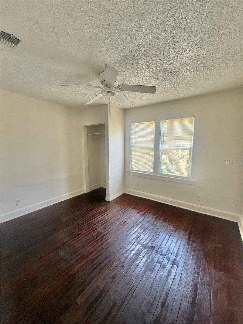 1900 19th Street S, Saint Petersburg, FL 33712 Photo
