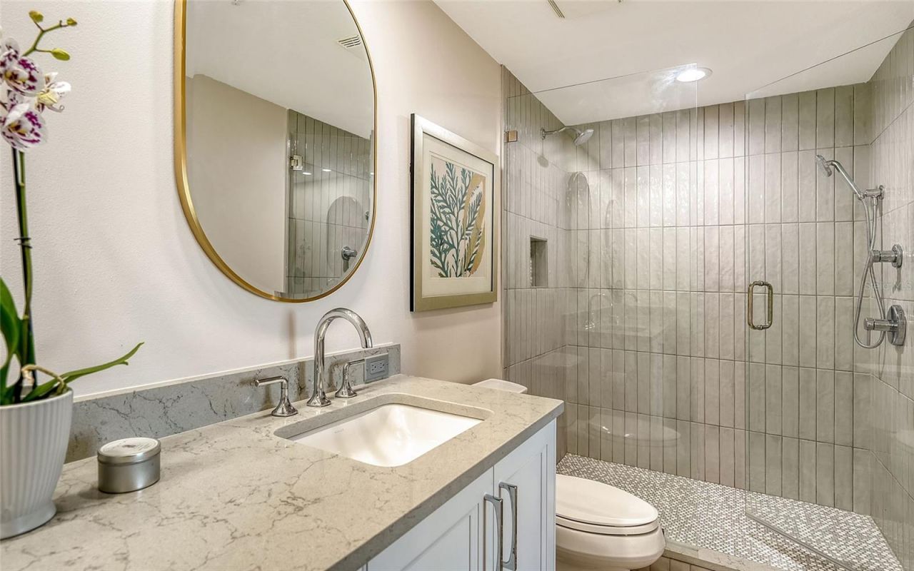 800 N Tamiami Trail , Unit 312, Sarasota, FL 34236 Photo
