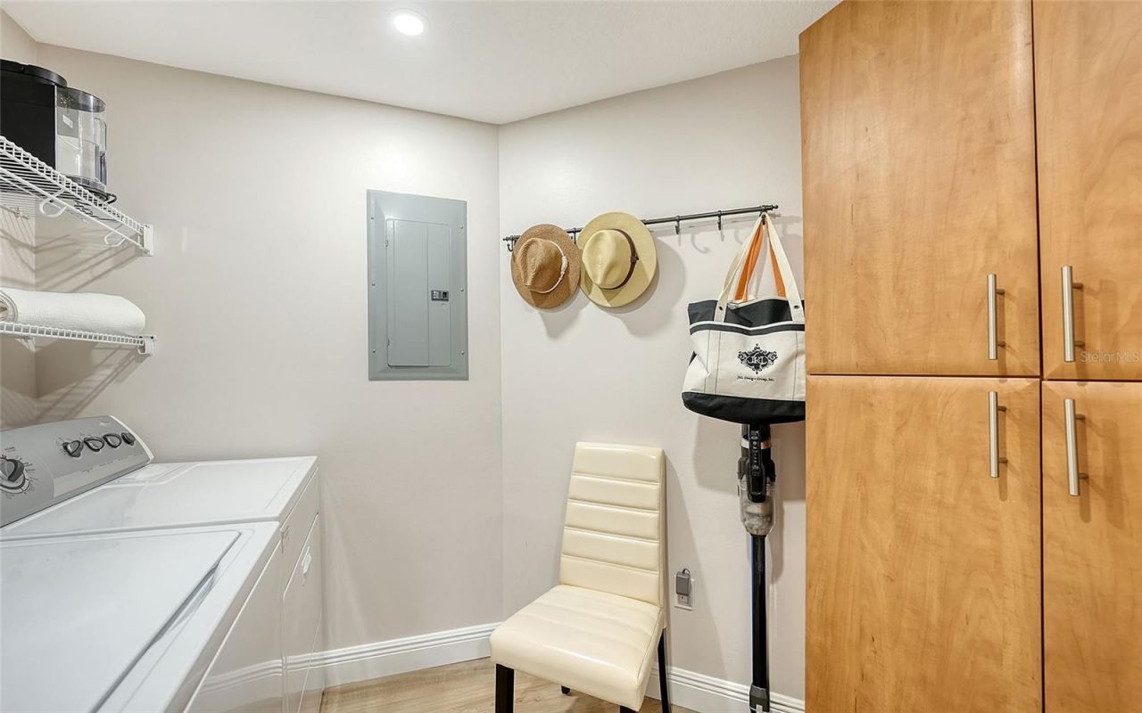800 N Tamiami Trail , Unit 312, Sarasota, FL 34236 Photo