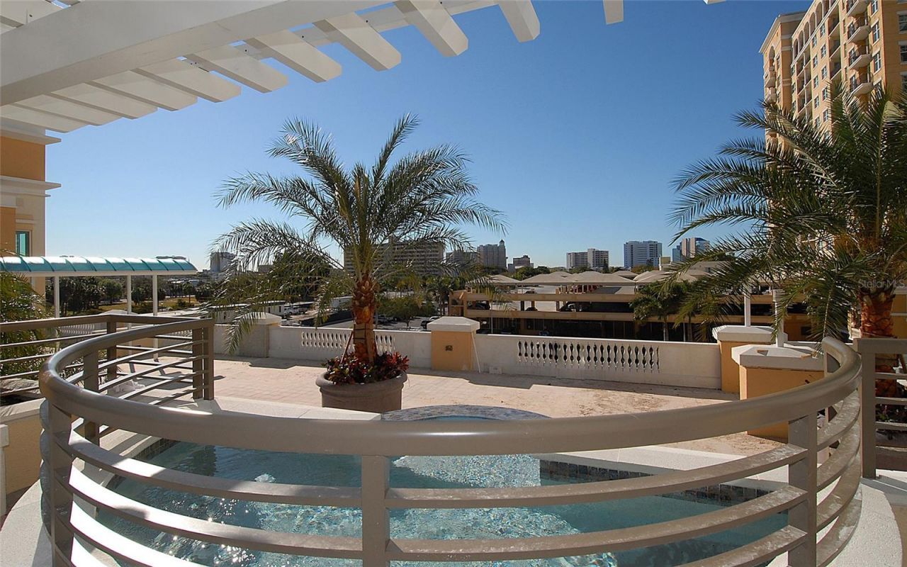 800 N Tamiami Trail , Unit 312, Sarasota, FL 34236 Photo