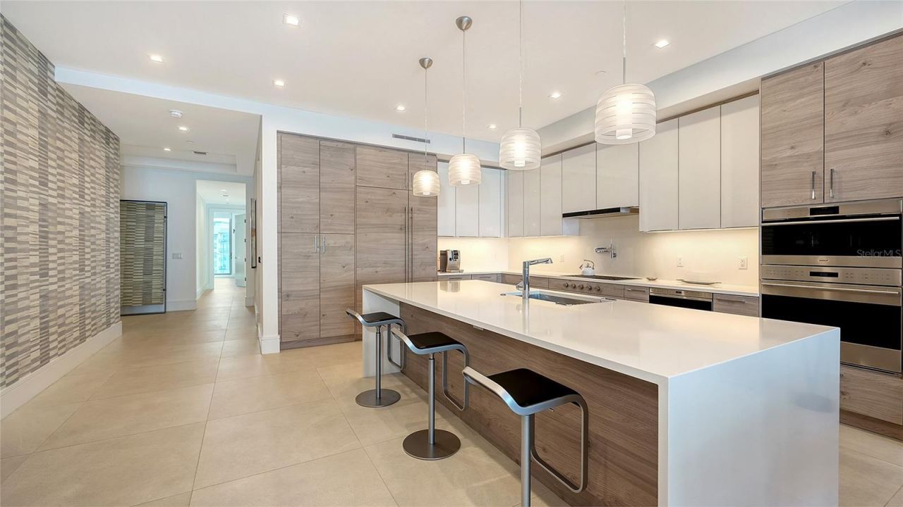 401 Quay , Unit 1004, Sarasota, FL 34236 Photo