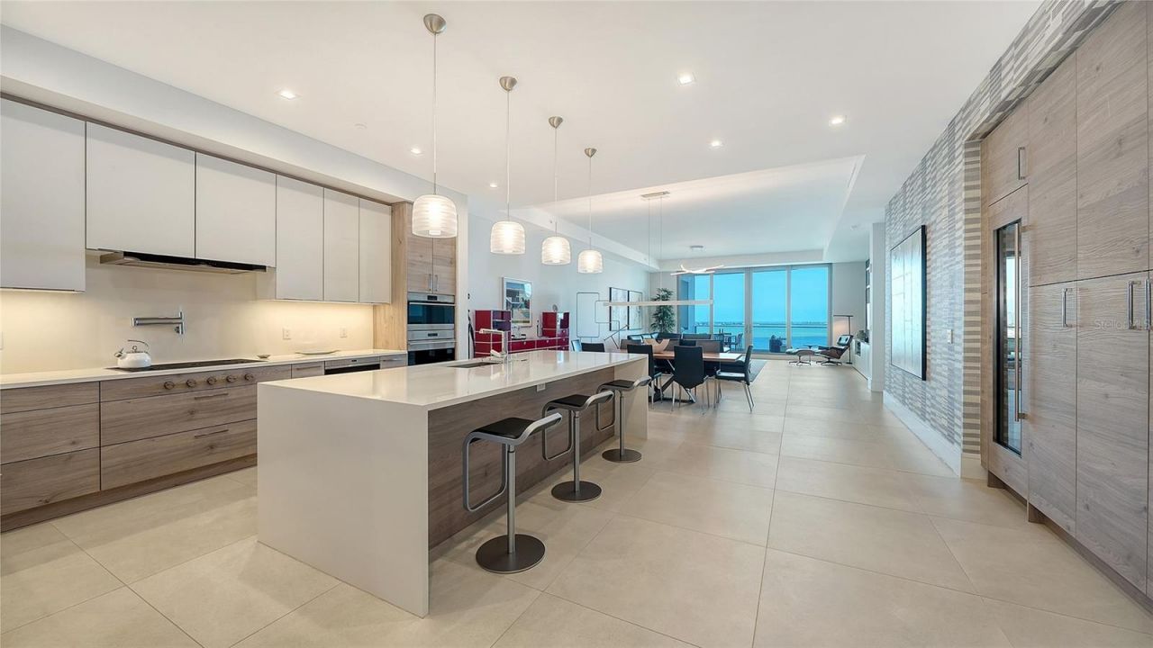 401 Quay, Unit 1004, Sarasota, FL 34236 Photo
