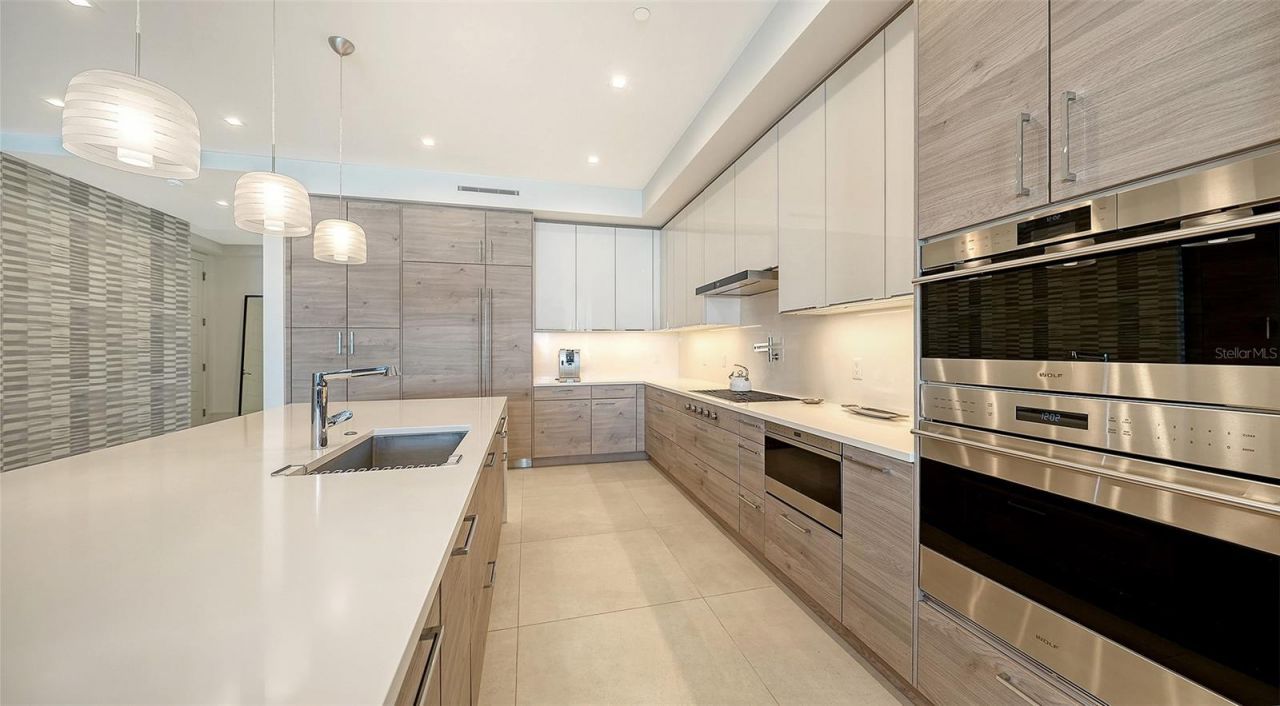 401 Quay , Unit 1004, Sarasota, FL 34236 Photo