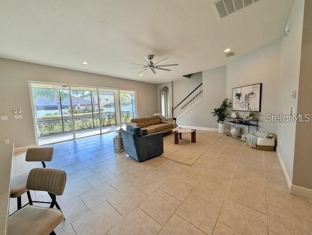 10915 Charmwood Drive , Riverview, FL 33569 Photo