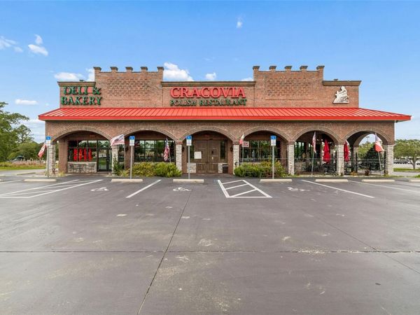 3007 COMMERCIAL WAY , SPRING HILL, FL 34606