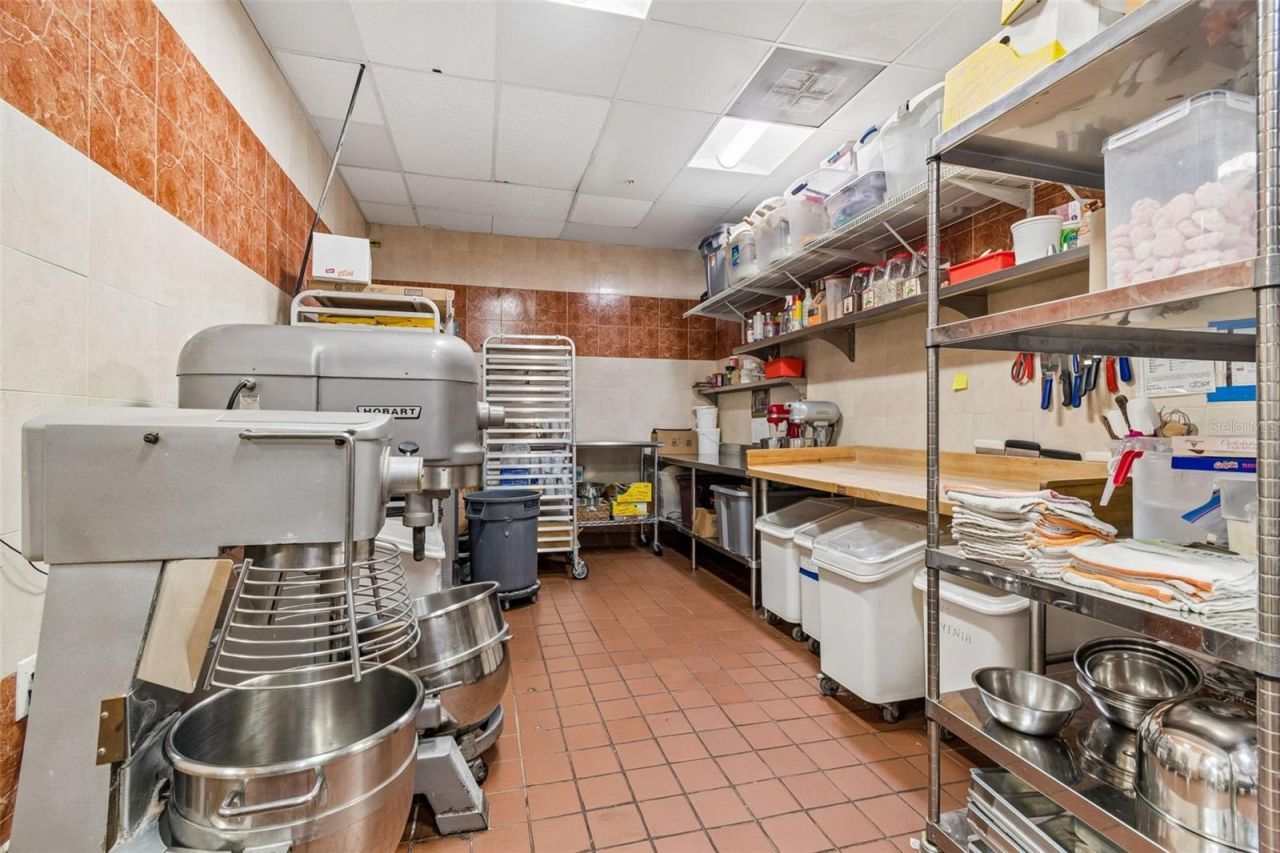 3007 Commercial Way , Spring Hill, FL 34606 Photo