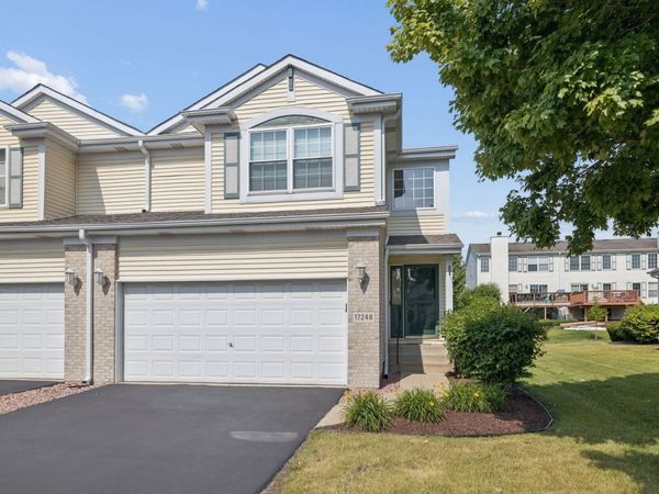 17248 Arrow Head Drive , Lockport, IL 60441