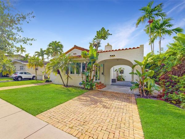 1212 Medina Ave , Coral Gables, FL 33134