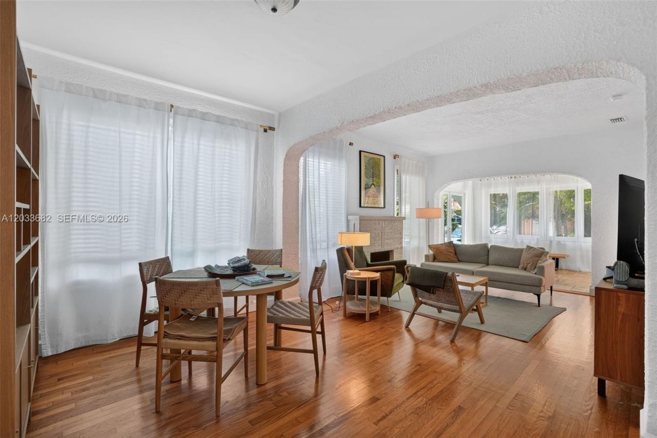 1212 Medina Ave, Coral Gables, FL 33134 Photo