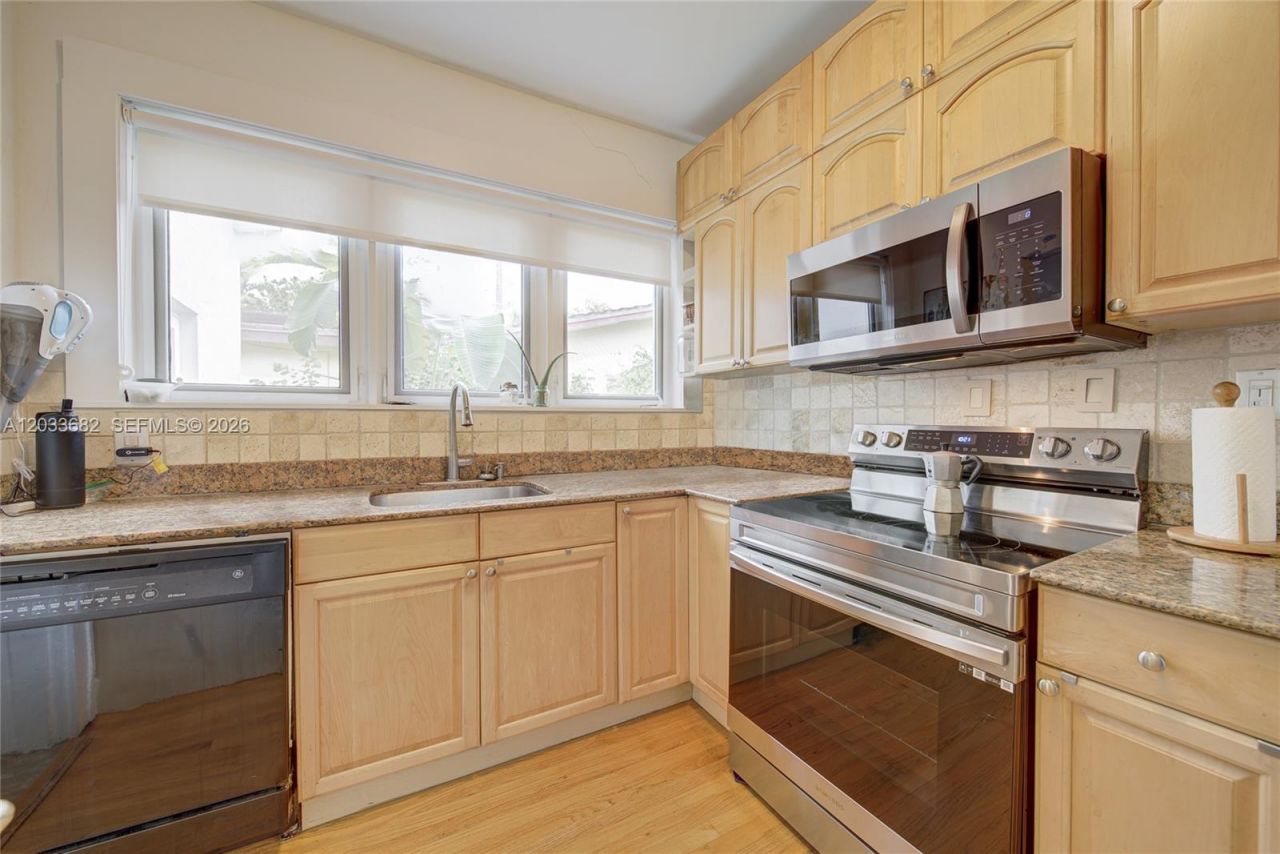 1212 Medina Ave , Coral Gables, FL 33134 Photo