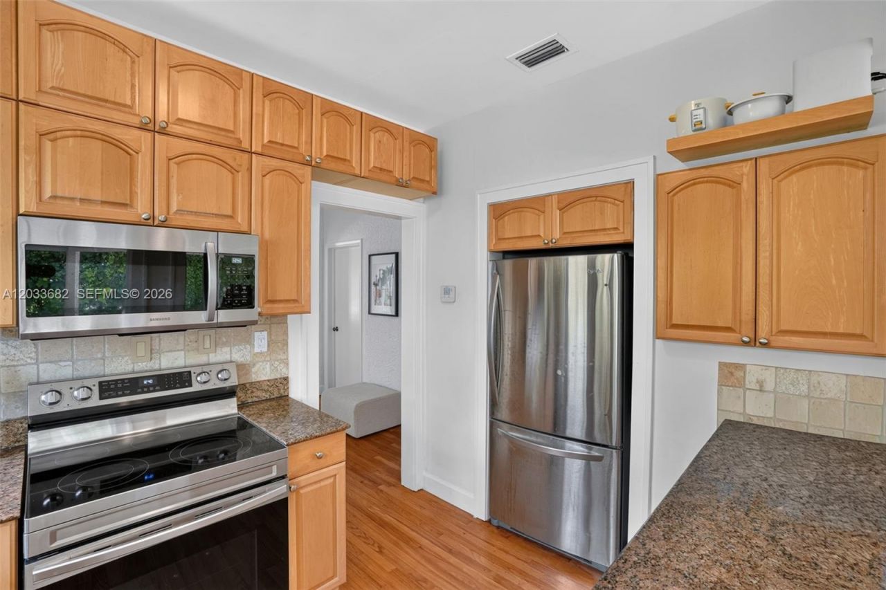 1212 Medina Ave, Coral Gables, FL 33134 Photo