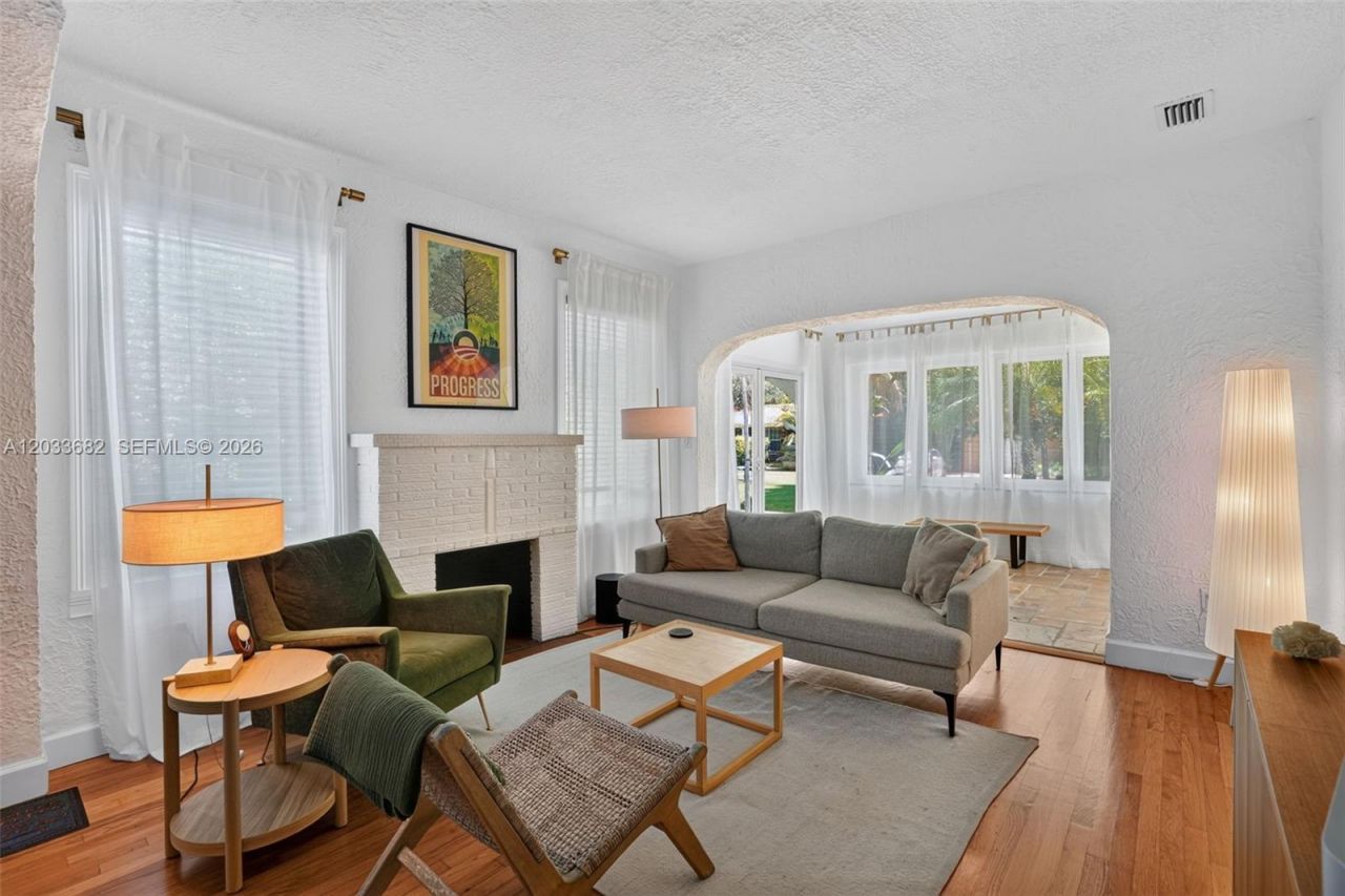 1212 Medina Ave, Coral Gables, FL 33134 Photo