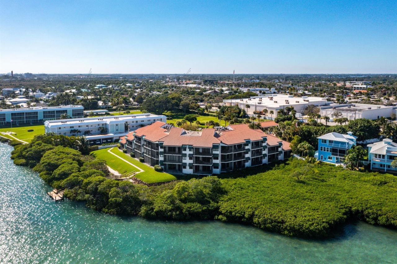 200 Waterway Road , Unit 204, Tequesta, FL 33469 Photo