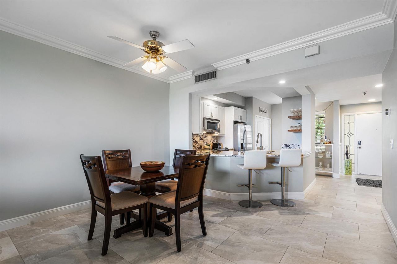 200 Waterway Road , Unit 204, Tequesta, FL 33469 Photo
